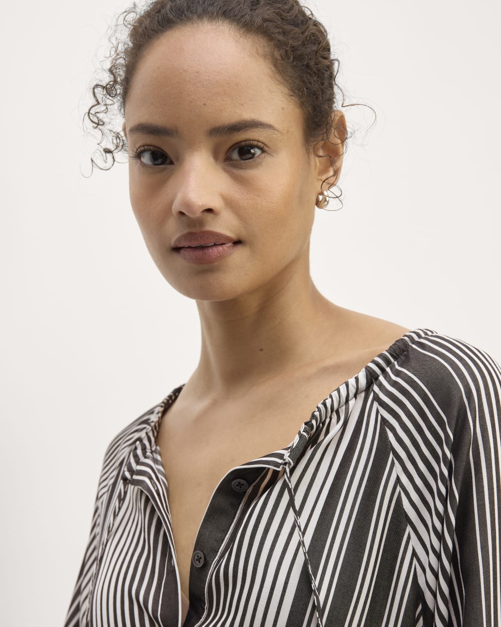 The TENCEL? Gathered Maxi Dress | Black / Bone - Image 4