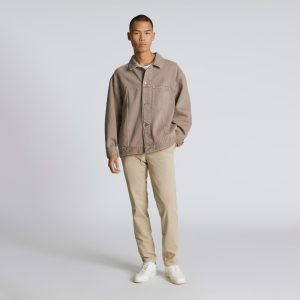 The Straight Fit Performance Chino | Uniform | Trench Coat Khaki | Straight