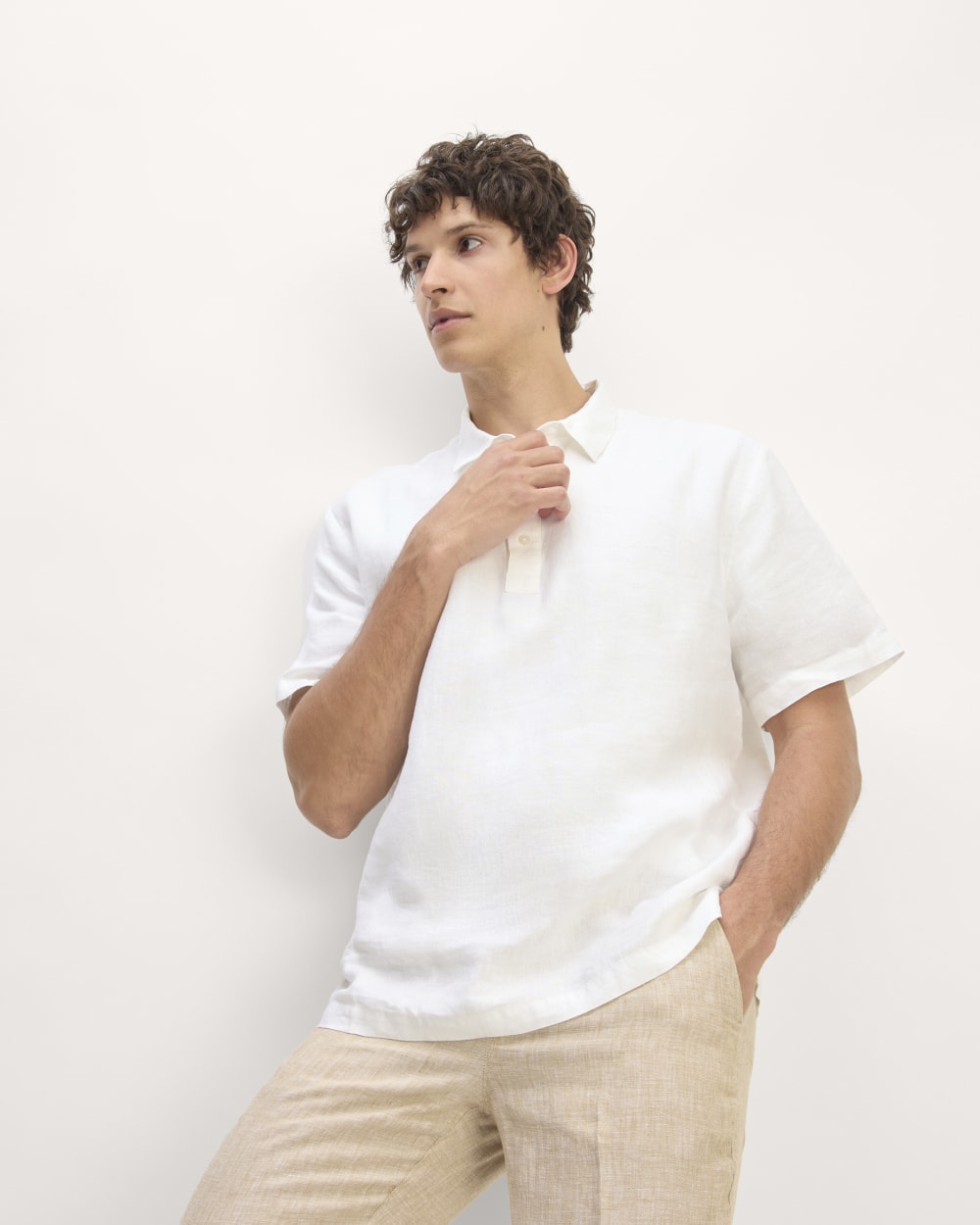 The Linen Short-Sleeve Popover Shirt | White - Image 5