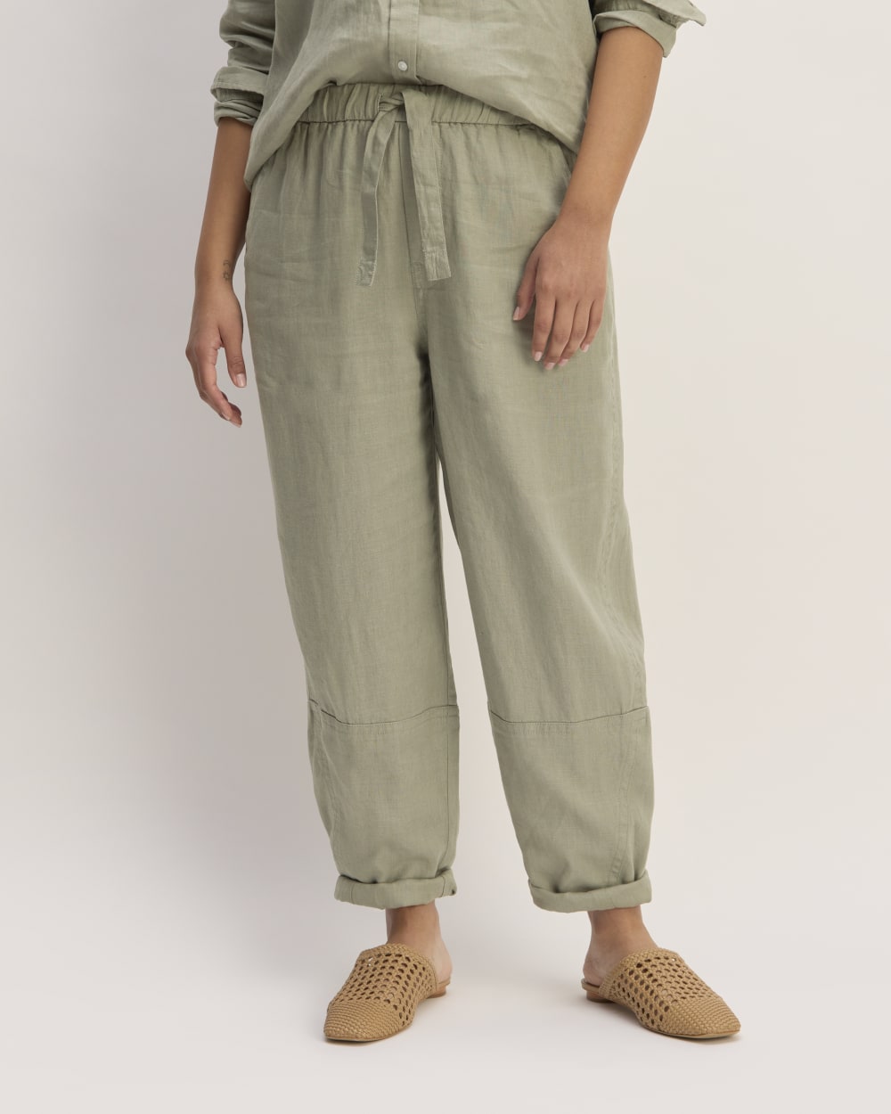 The Linen Pull-On Barrel Pant | Sage Green - Image 3