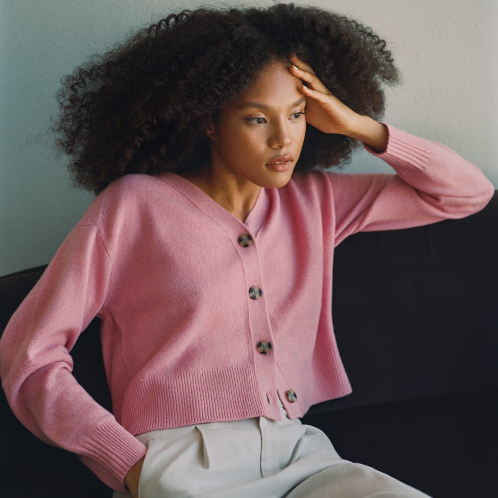 The Cashmere Cardigan | Bubblegum - Image 3