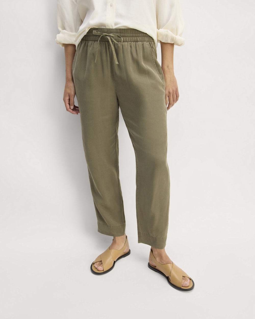 The Tapered Pant in Butterlite | Kalamata - Image 3