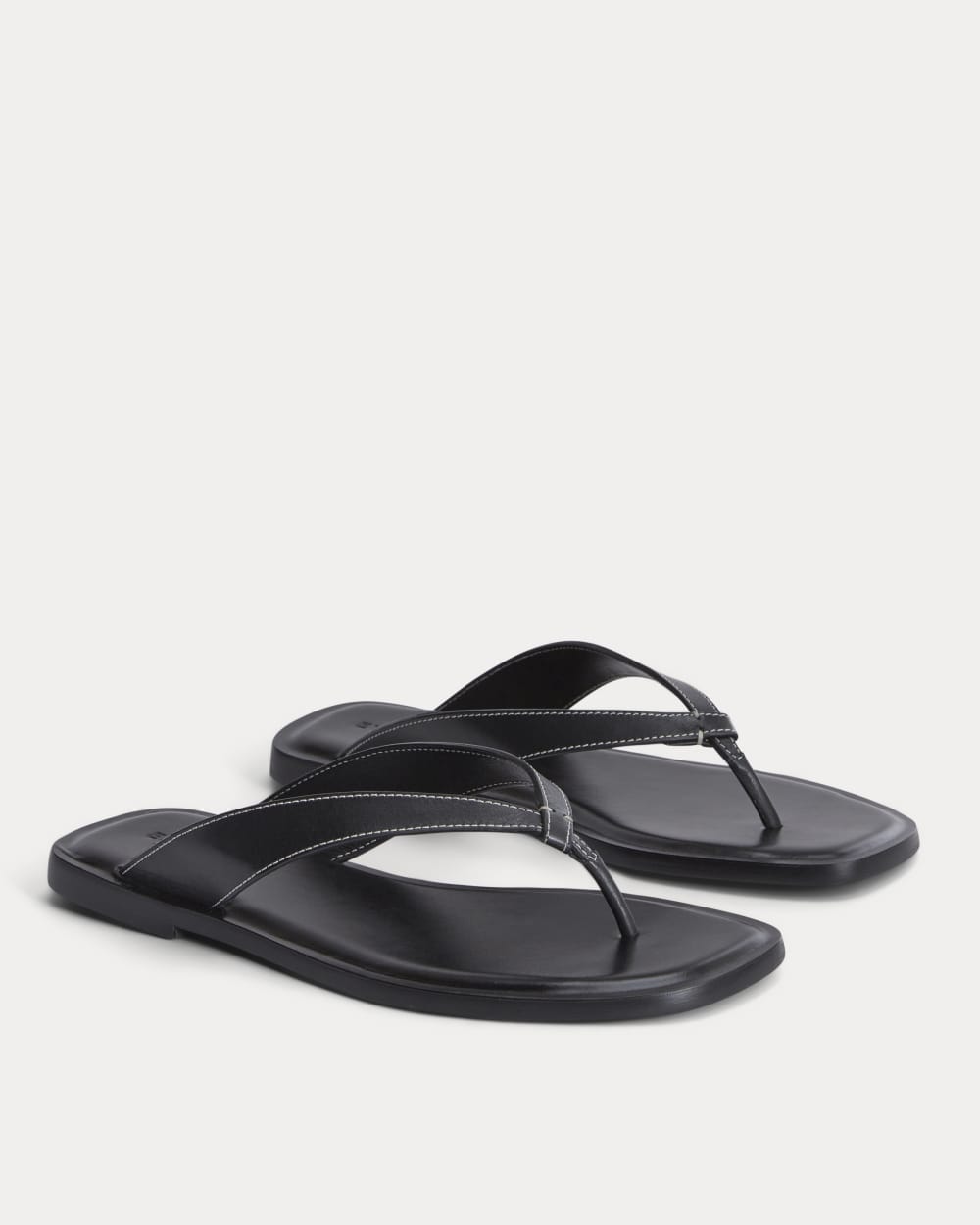 The Leather Flip Flop | Black - Image 4