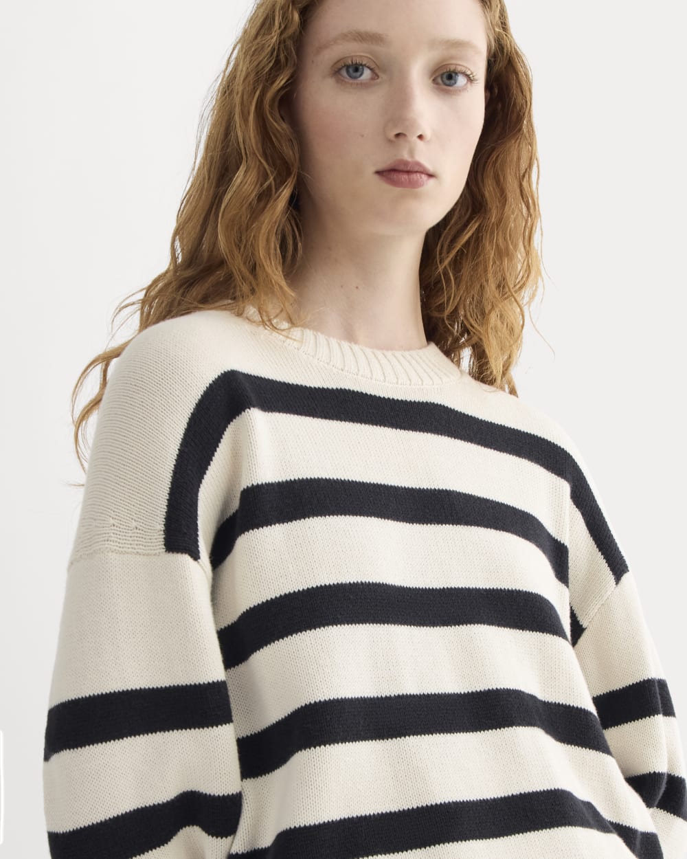 The Boxy Sweater in Everyday Cotton | Canvas / Black - Image 4