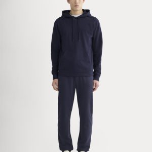 The Off-Duty Jogger | Navy