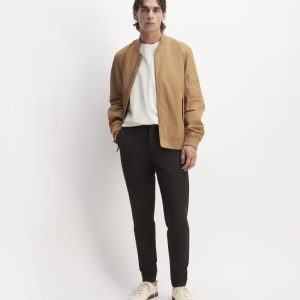 The Performance Traveler Chino | Black