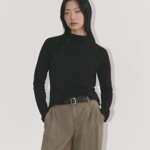 The Funnel Neck in Cotton Cashmere | Black