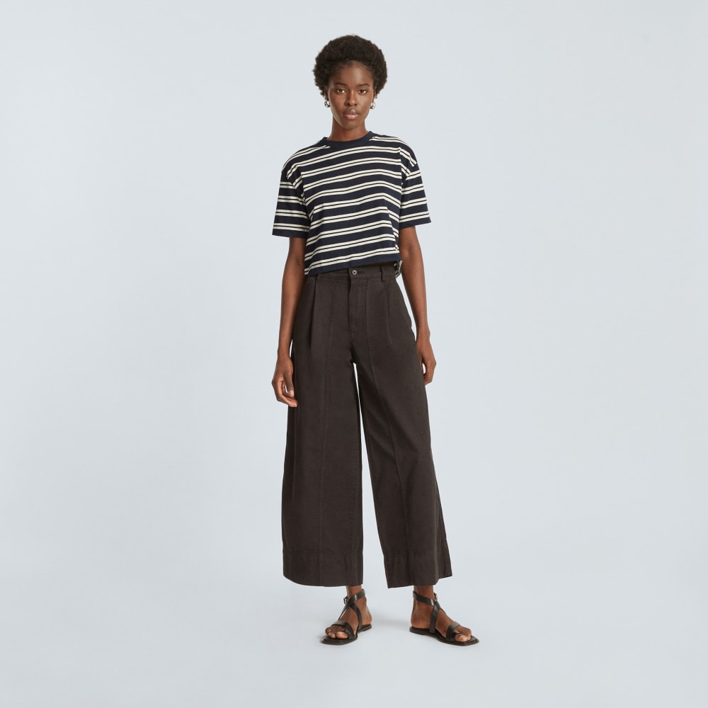 The Organic Cotton Cropped Tee | Navy / Tan - Image 6