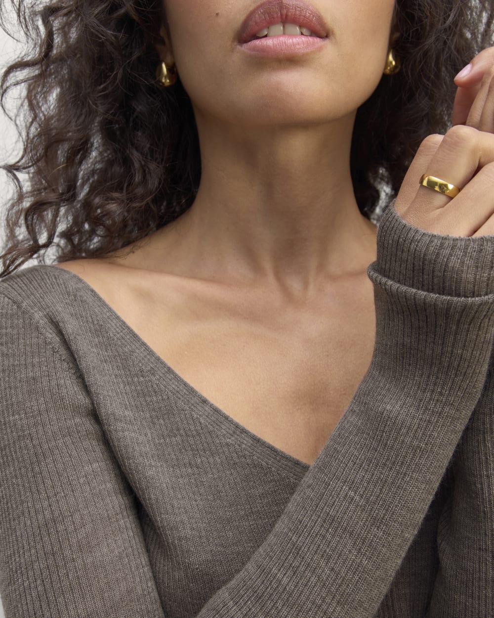 The Off-Shoulder Top in Ultrasoft Merino | Heather Cocoa - Image 5