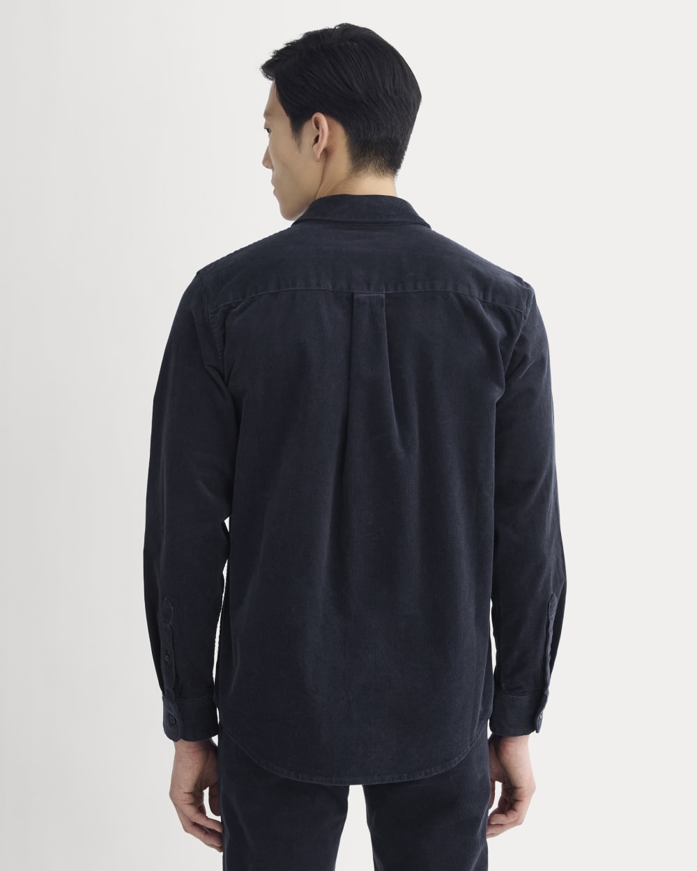 The Classic Shirt in Corduroy | Navy - Image 5
