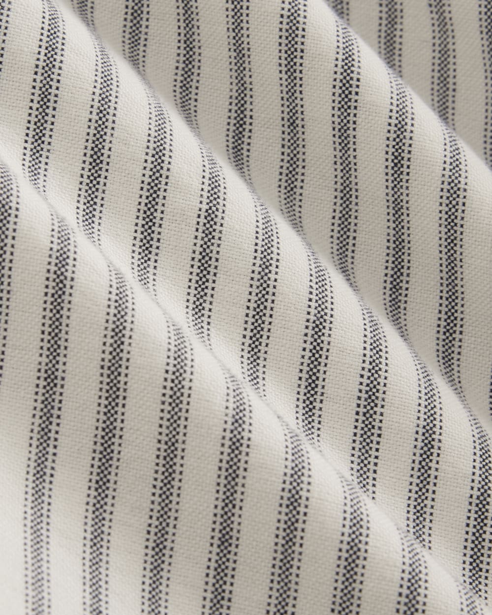 The Classic Oxford Shirt | Bone / Navy | Tall - Image 7