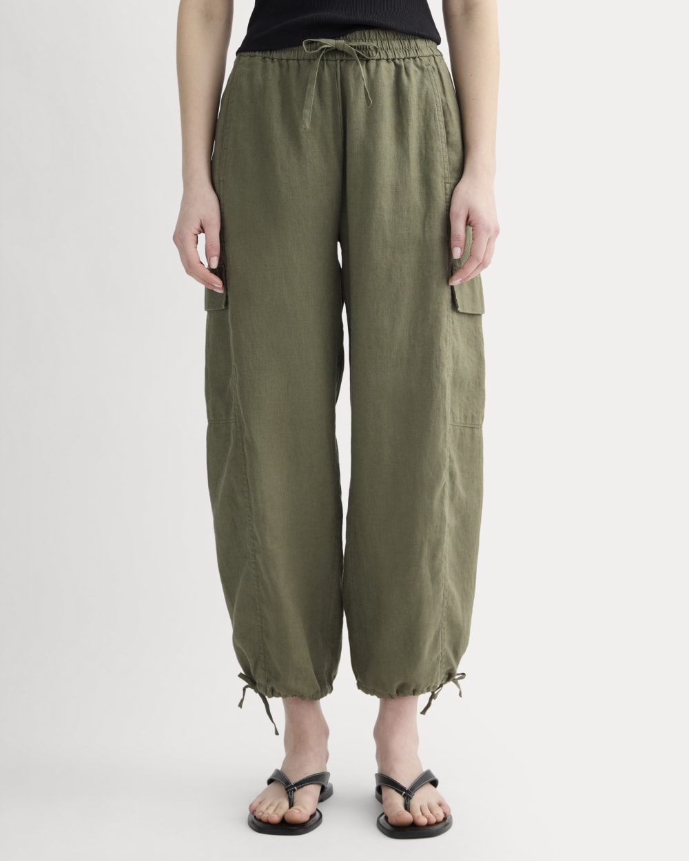 The Cargo Curve Pant in Linen | Kalamata - Image 3