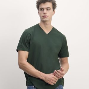 The Essential Organic V-Neck Tee | Scarab