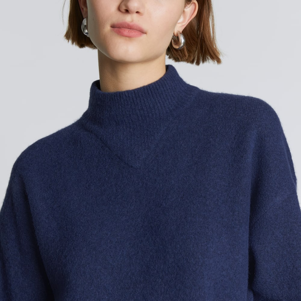 The Cozy-Stretch Pullover | Ocean Cavern - Image 4
