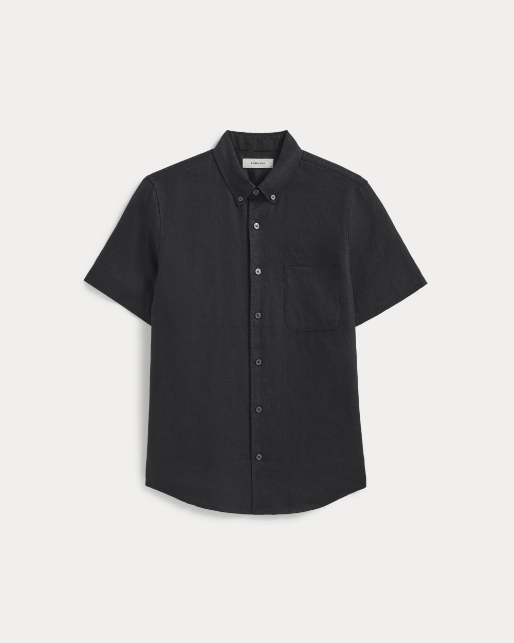 The Classic Short-Sleeve Shirt in Linen | Black - Image 2
