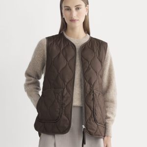 ReNew Quilted Vest | Coffee Bean