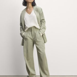 The Draper Pleated Pant in Buttersmooth | Seagrass | 30 Inseam