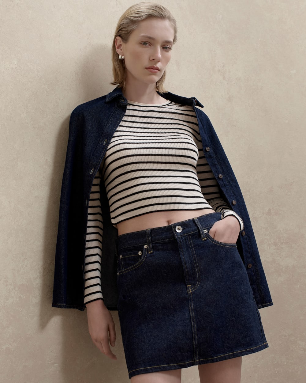 The Cropped Crew Top in Ultrafine Merino | Parchment / Black - Image 8