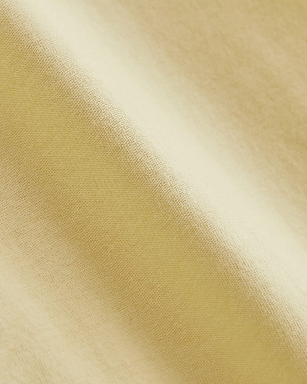 The Box-Cut Tee in Essential Cotton | Banana Crepe | Pocket - Image 6