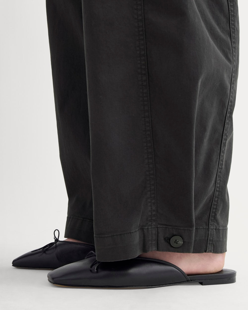 The Balloon Chino | Black - Image 4