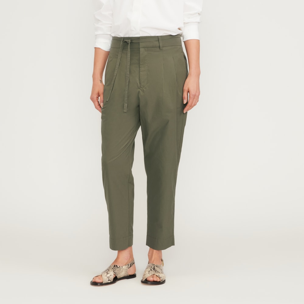 The Poplin Pleated Taper Pant | Kalamata