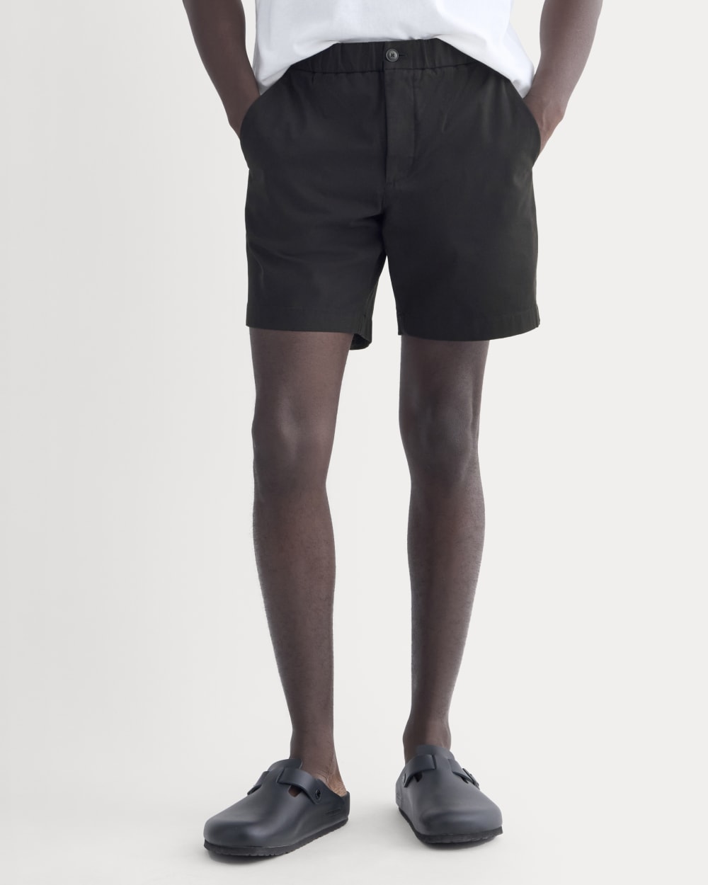 The Pull-On Performance Chino Short | Black