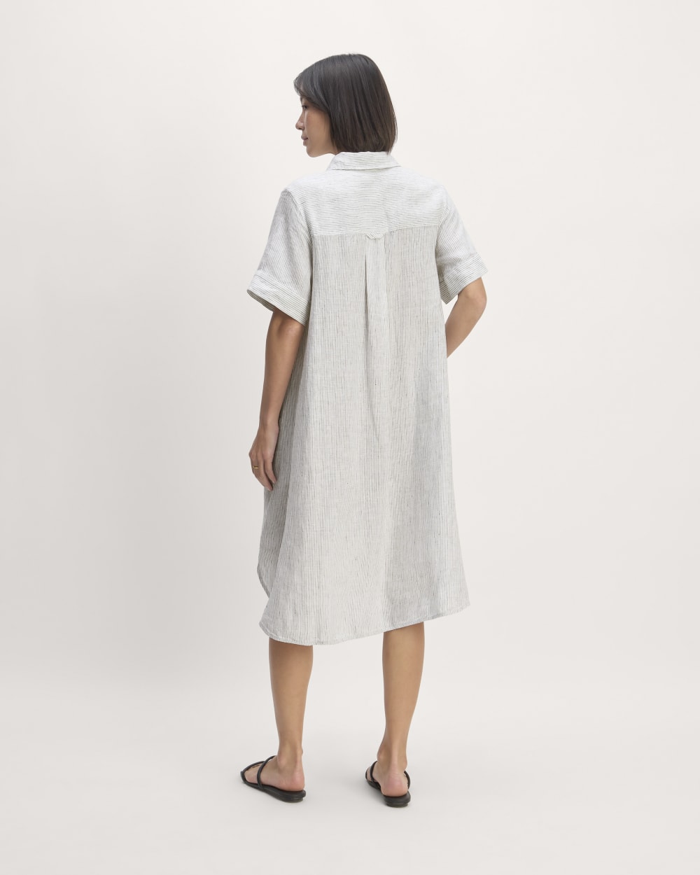 The Daytripper Dress in Linen | White / Black - Image 6