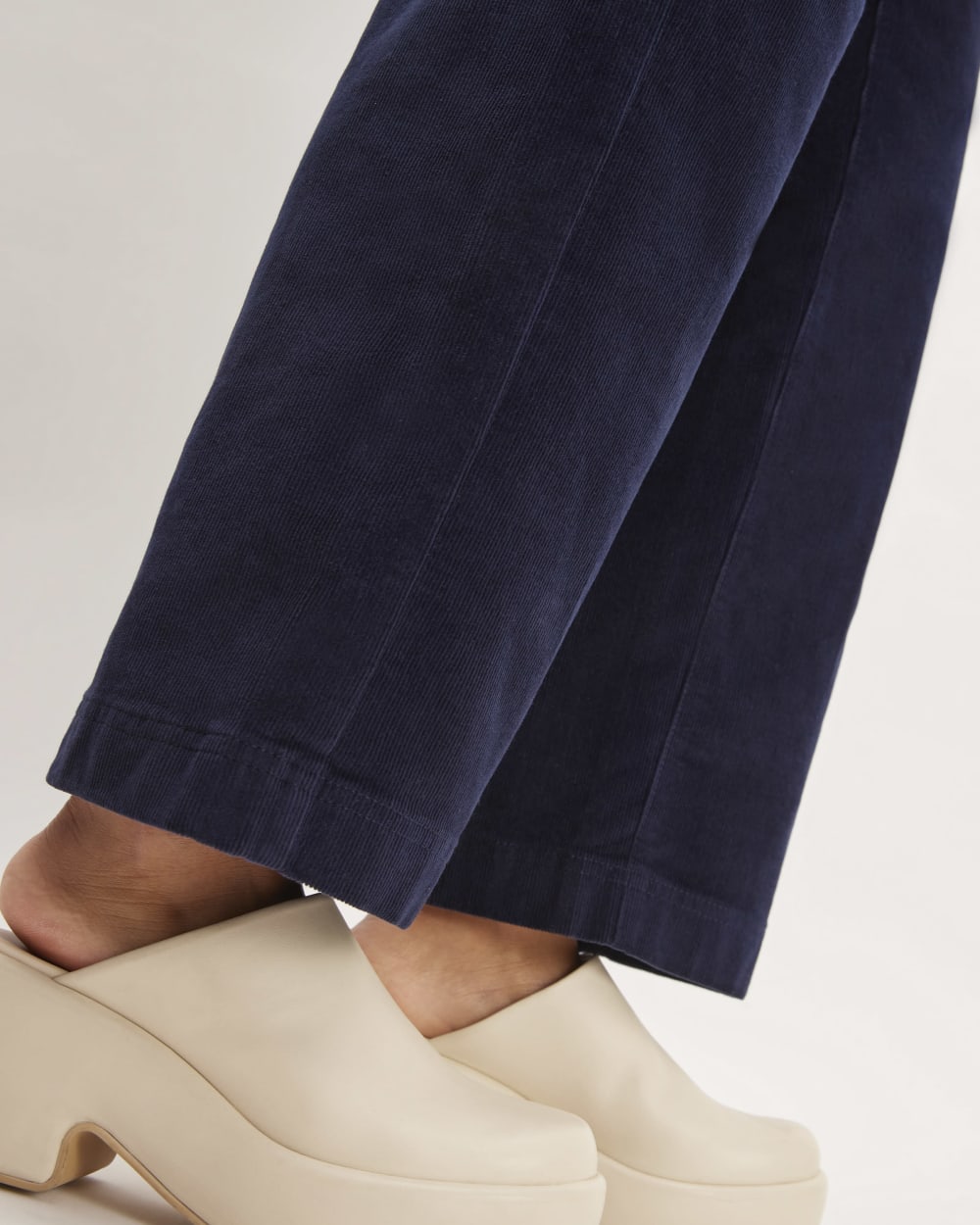The Corduroy Wide-Leg Pant | Navy - Image 5