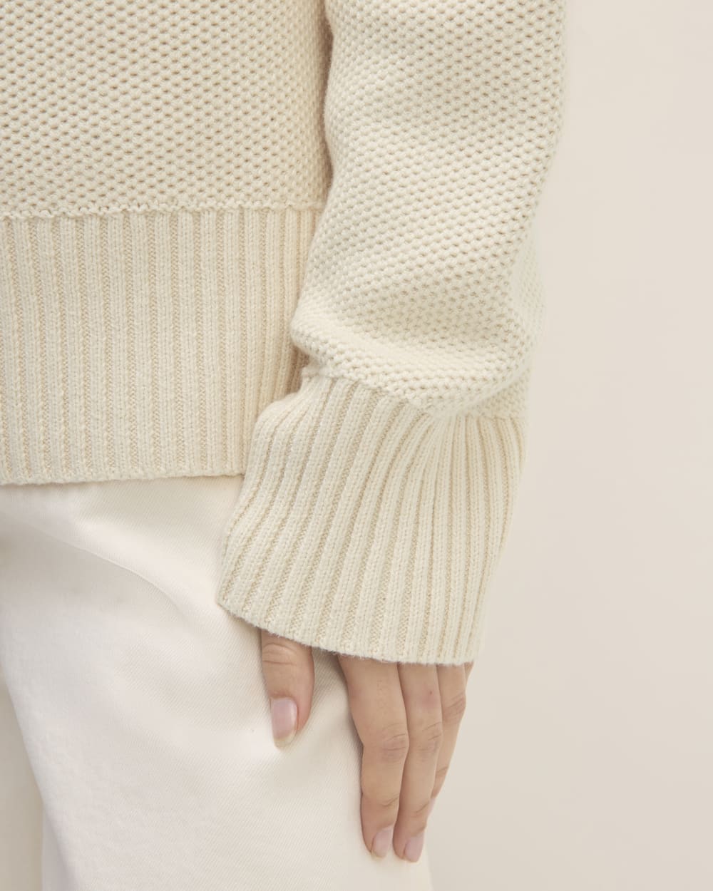 The Cotton Honeycomb Square Crew | Canvas - Image 5