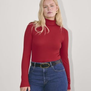 The Luxe Rib Turtleneck | Berry Red
