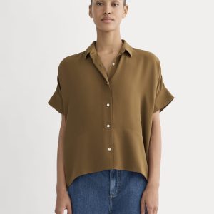 The Boxy Shirt in Washable Silk | Toffee