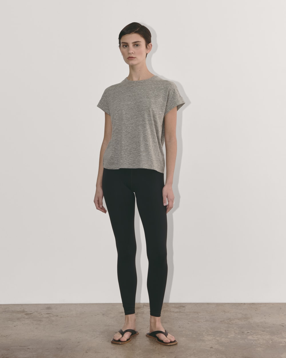 The Perform Tee | Heathered Grey - Image 3