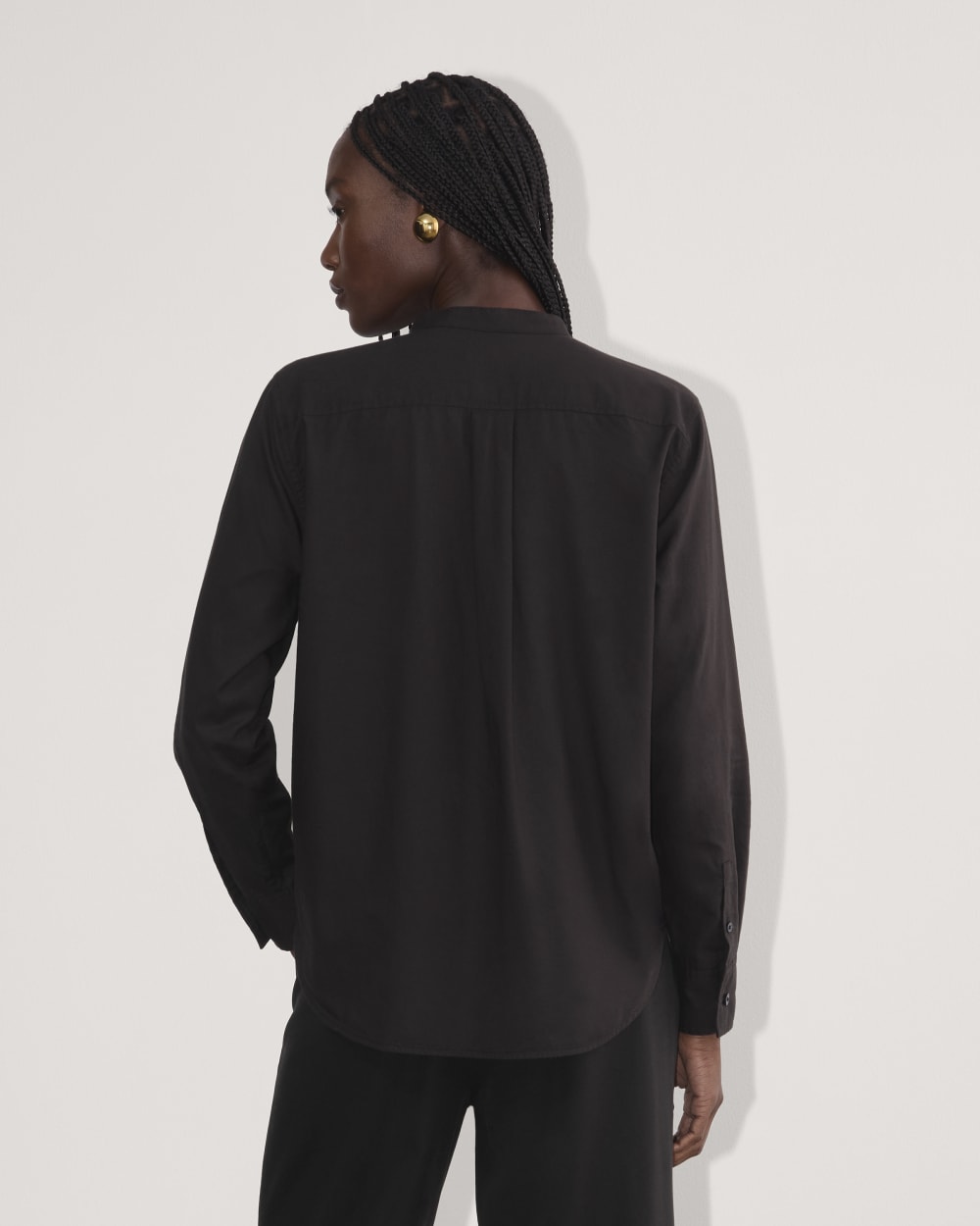 The Tuxedo Shirt in Silky Cotton | Black - Image 5