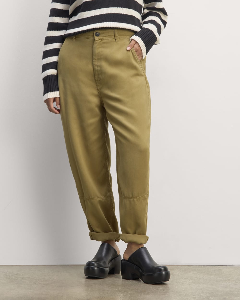 The Chino in Buttersoft | Fennel Seed - Image 3