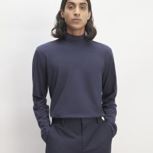 The Organic Cotton Long-Sleeve Turtleneck | Deep Navy