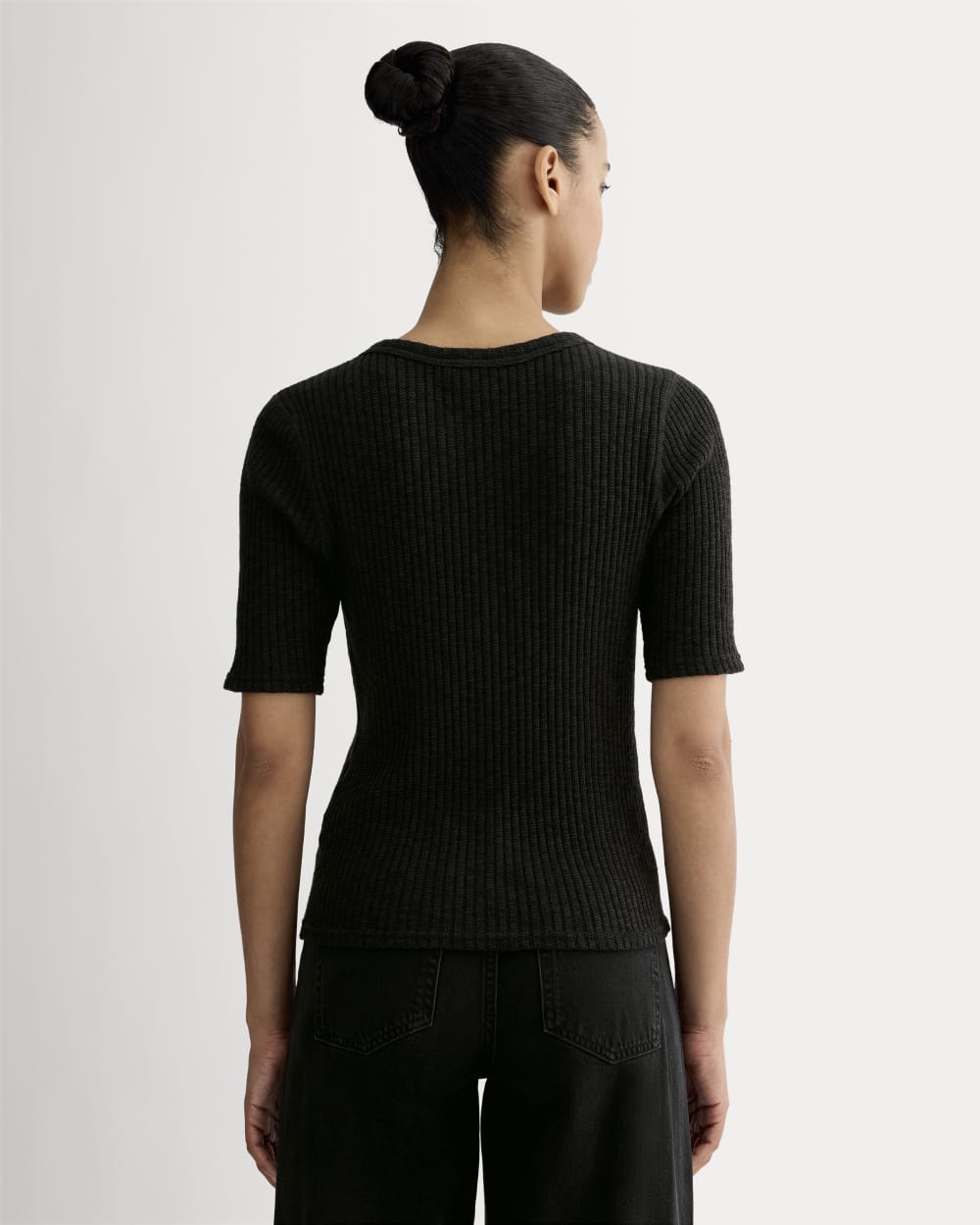 The Rib-Knit Short-Sleeve Henley | Black - Image 5