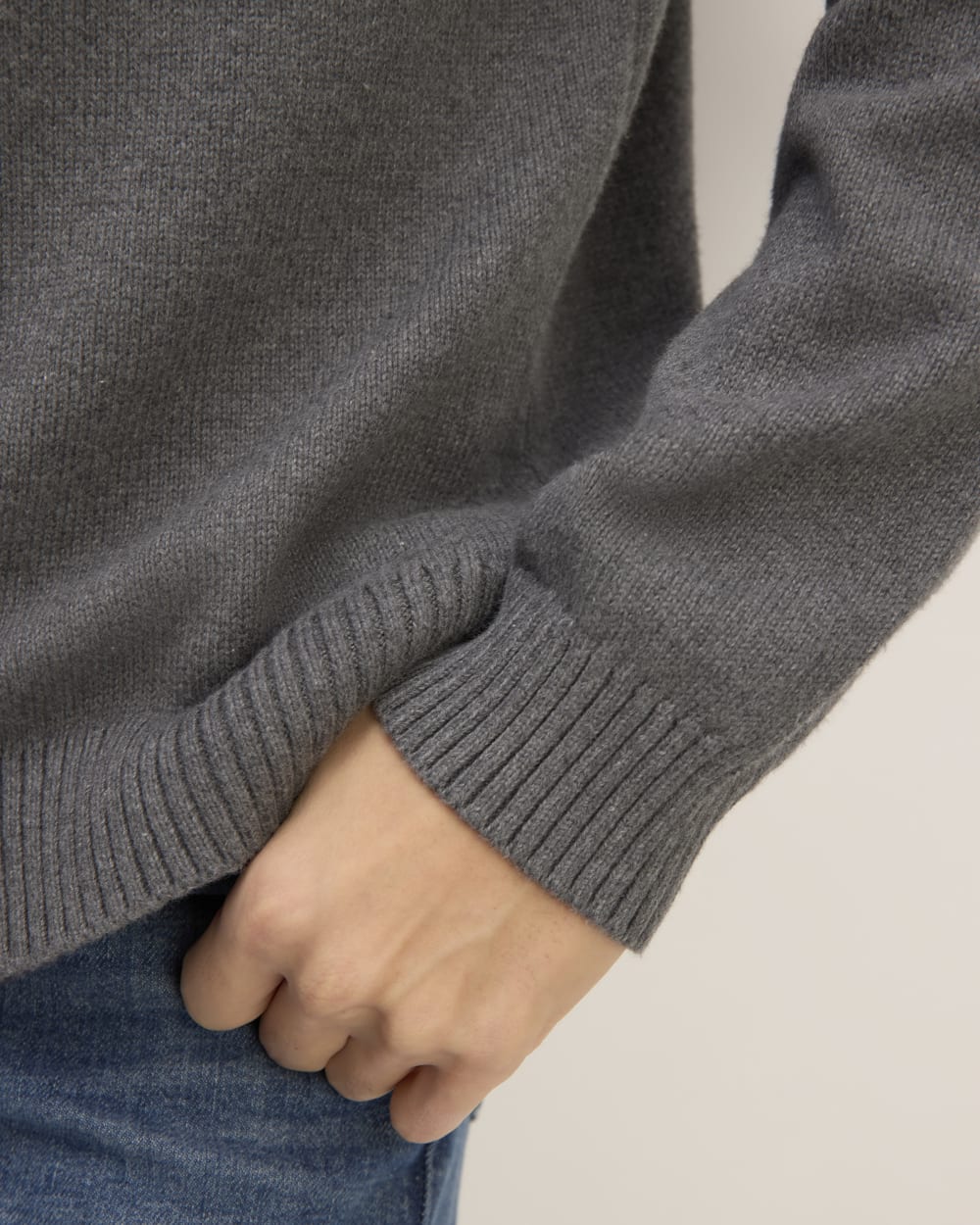 The Classic Sweater in Everyday Cotton | Heathered Charcoal - Image 5
