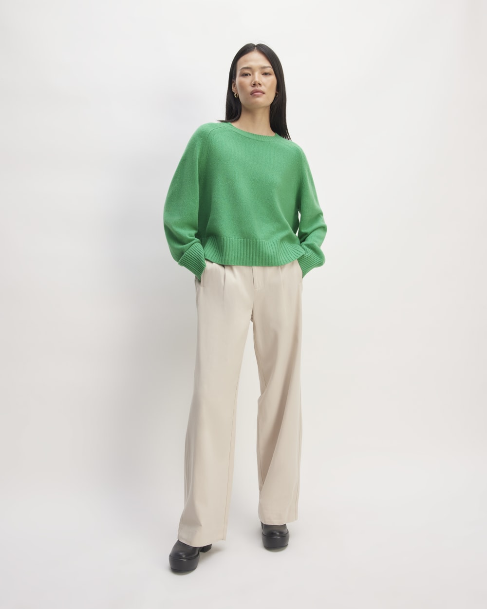 The Cashmere Boxy Crew | Bright Jade - Image 3