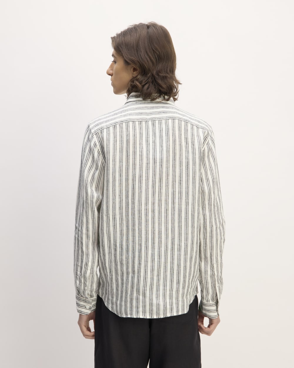 The Classic Shirt in Linen | Bone / Black - Image 6