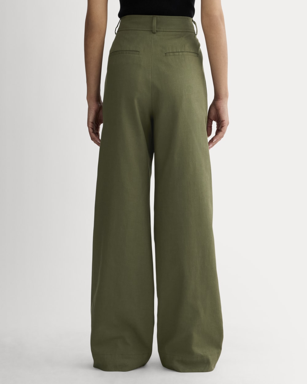 The Draper Pleated Pant in Buttersmooth | Kalamata | 32 Inseam - Image 5