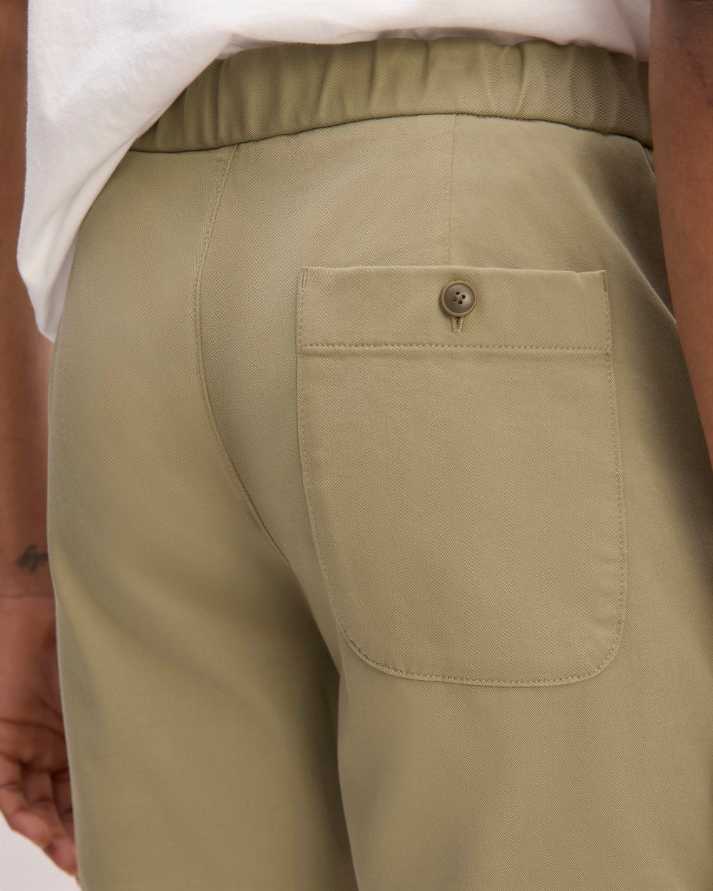 The Pull-On Performance Chino Short | Pale Green - Image 5
