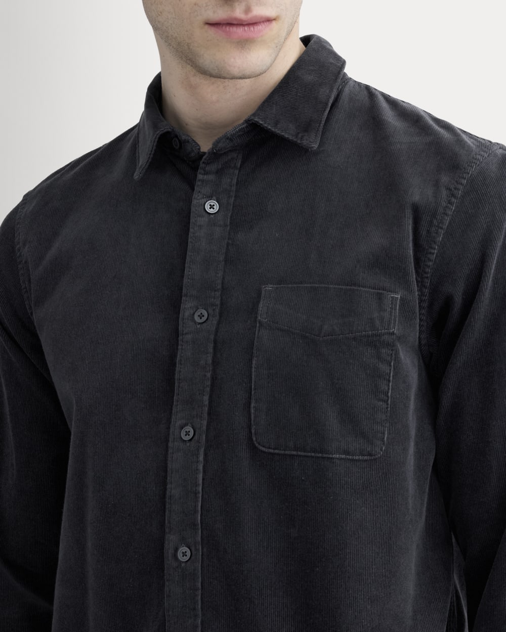 The Classic Shirt in Corduroy | Graphite - Image 4