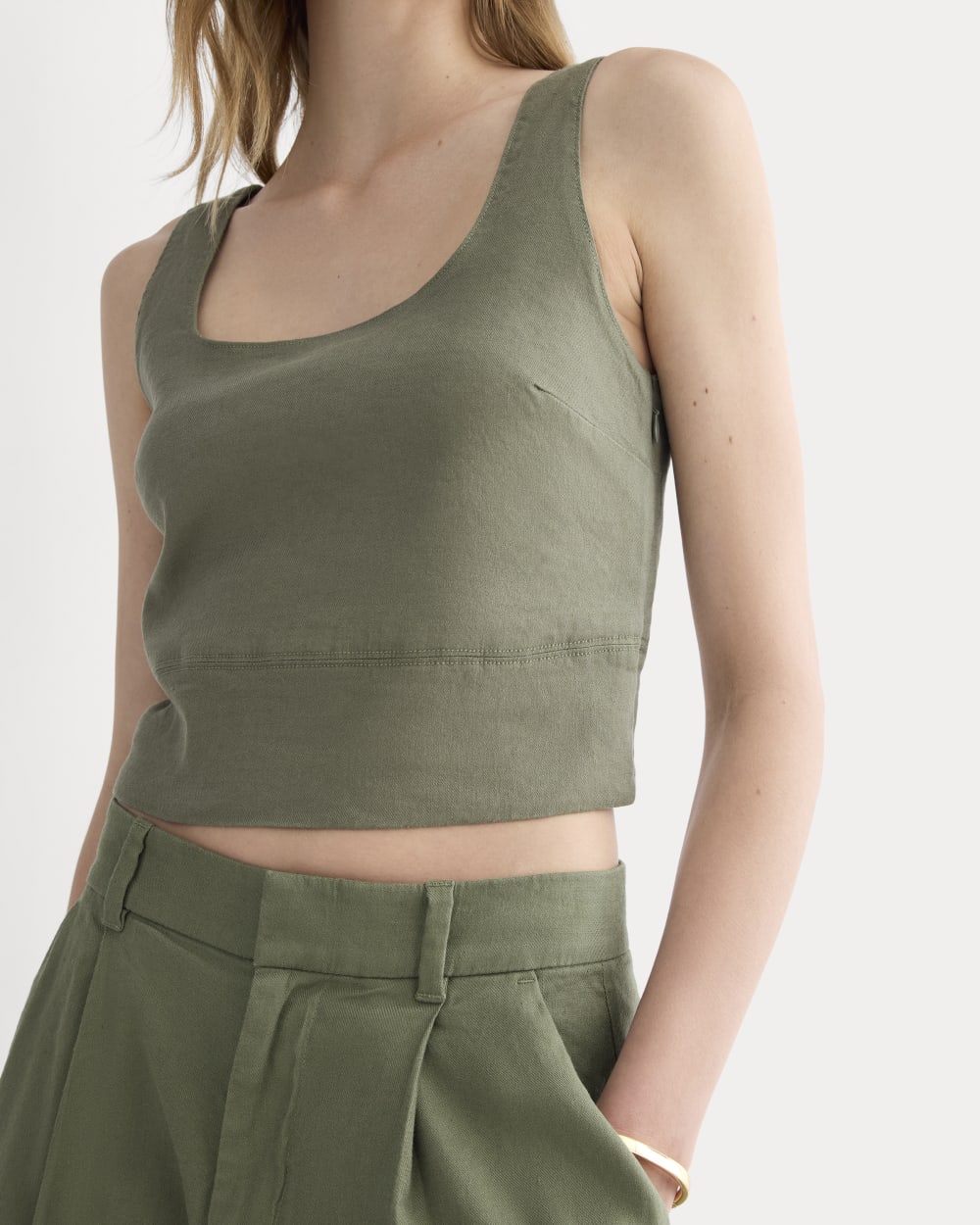 The Square Tank in Stretch Linen | Lichen Green - Image 4