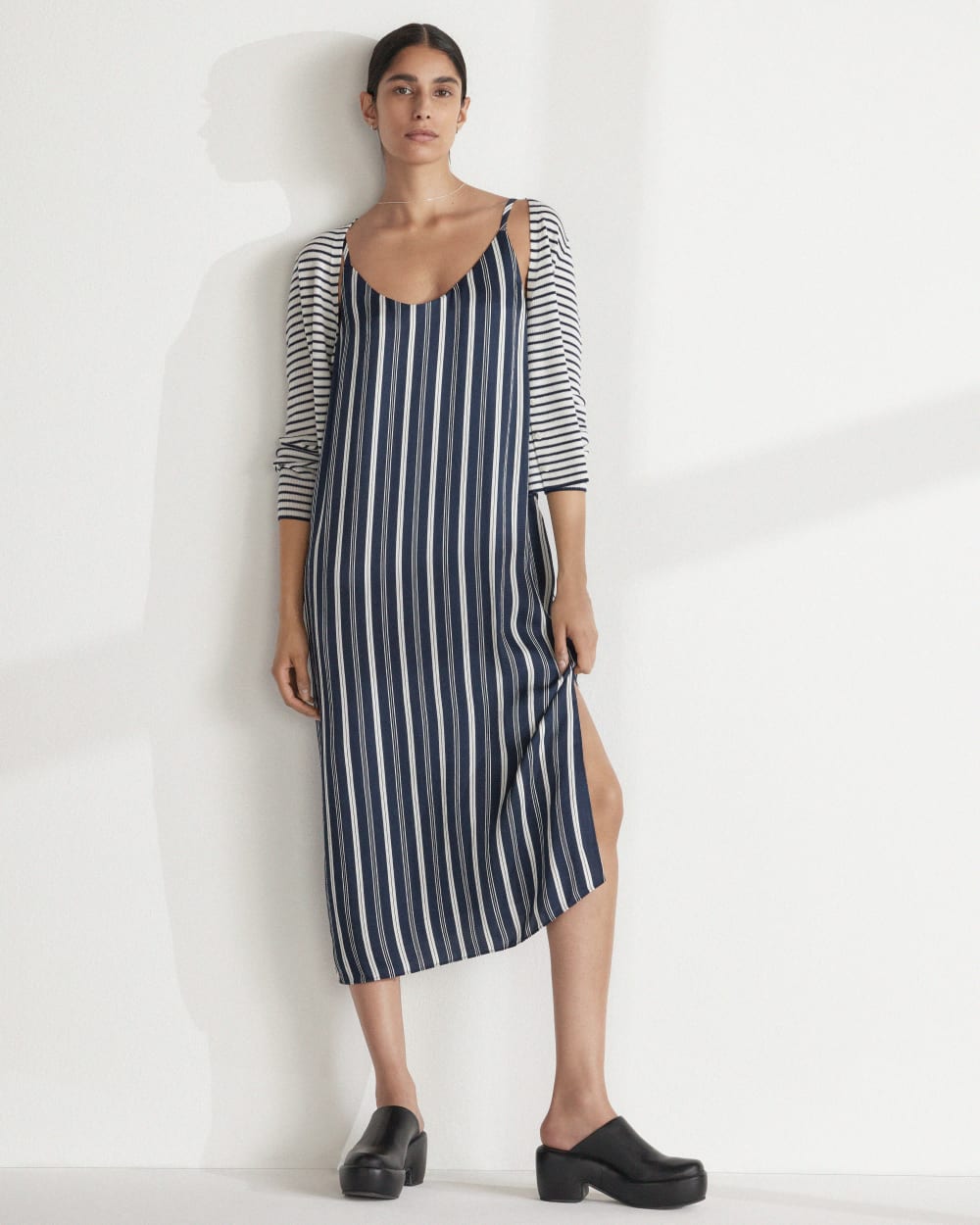 The Cardigan in Ultrasoft Merino | Bone / Navy - Image 7