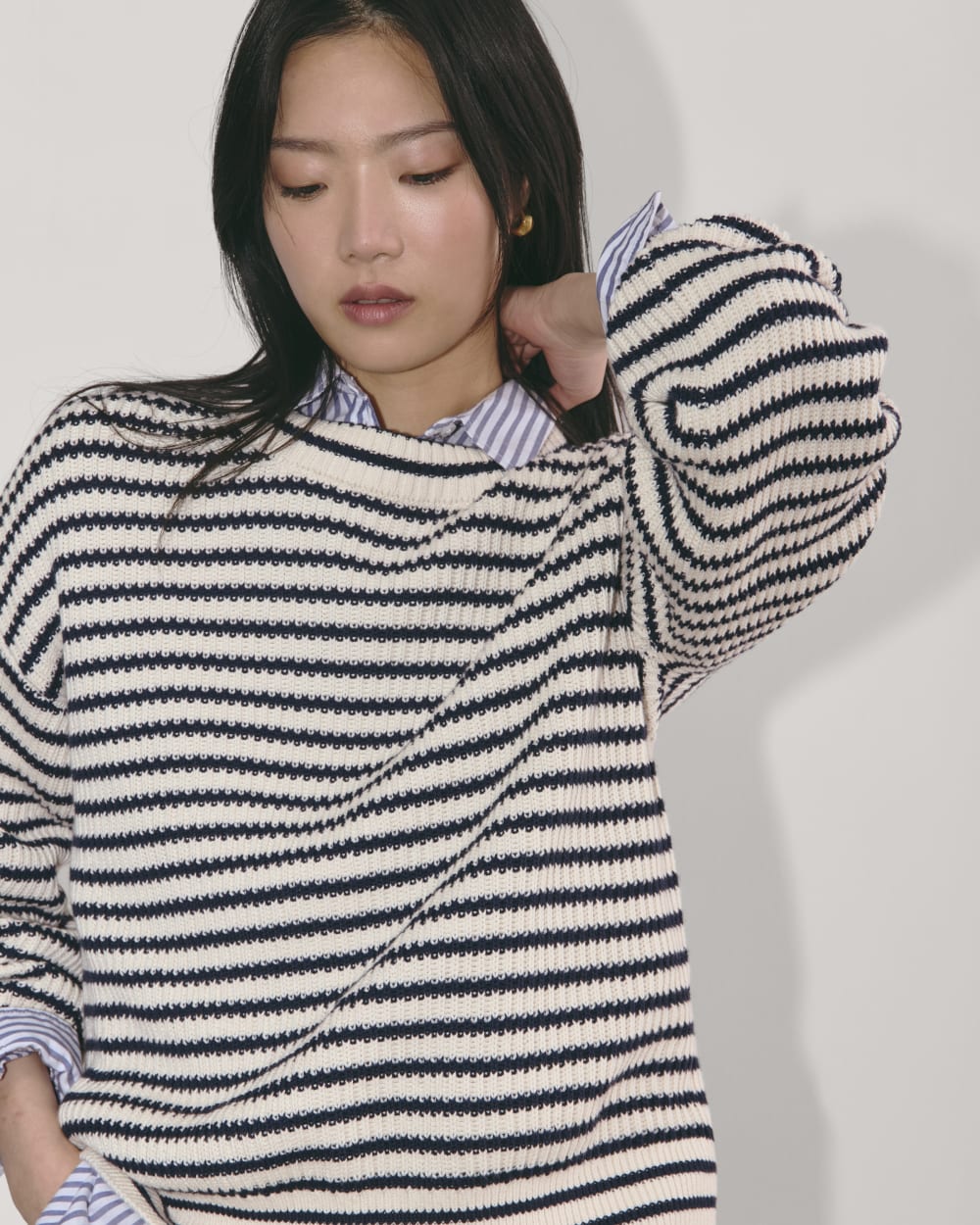 The Cocoon Crew in Everyday Cotton | Canvas / Navy - Image 4