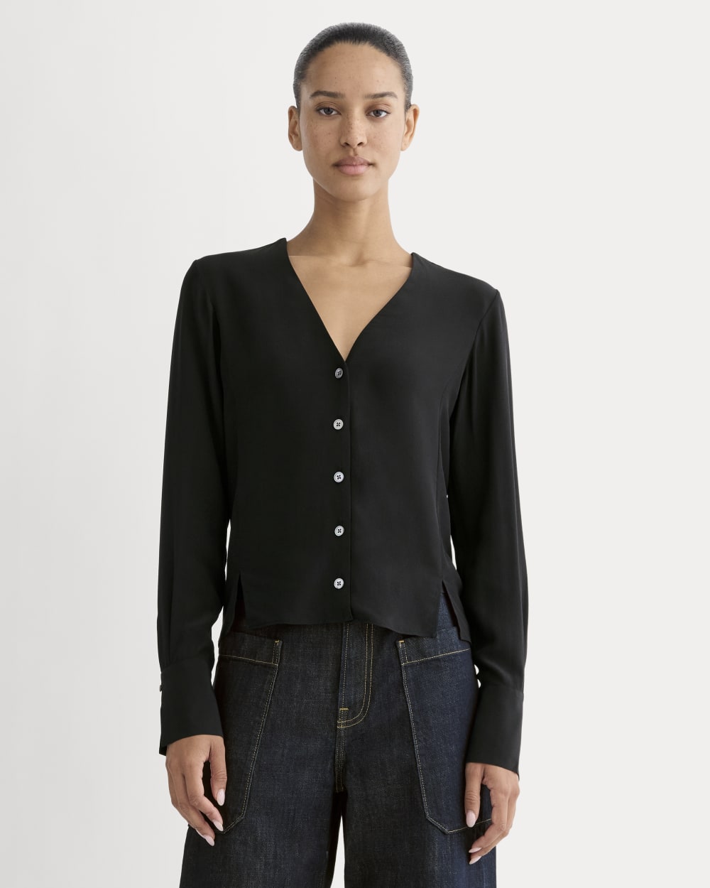The V-Neck Blouse in Washable Silk | Black