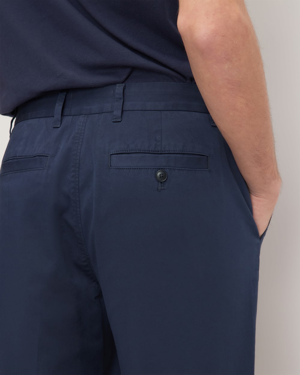 The Pleated Air Chino | Deep Navy - Image 6