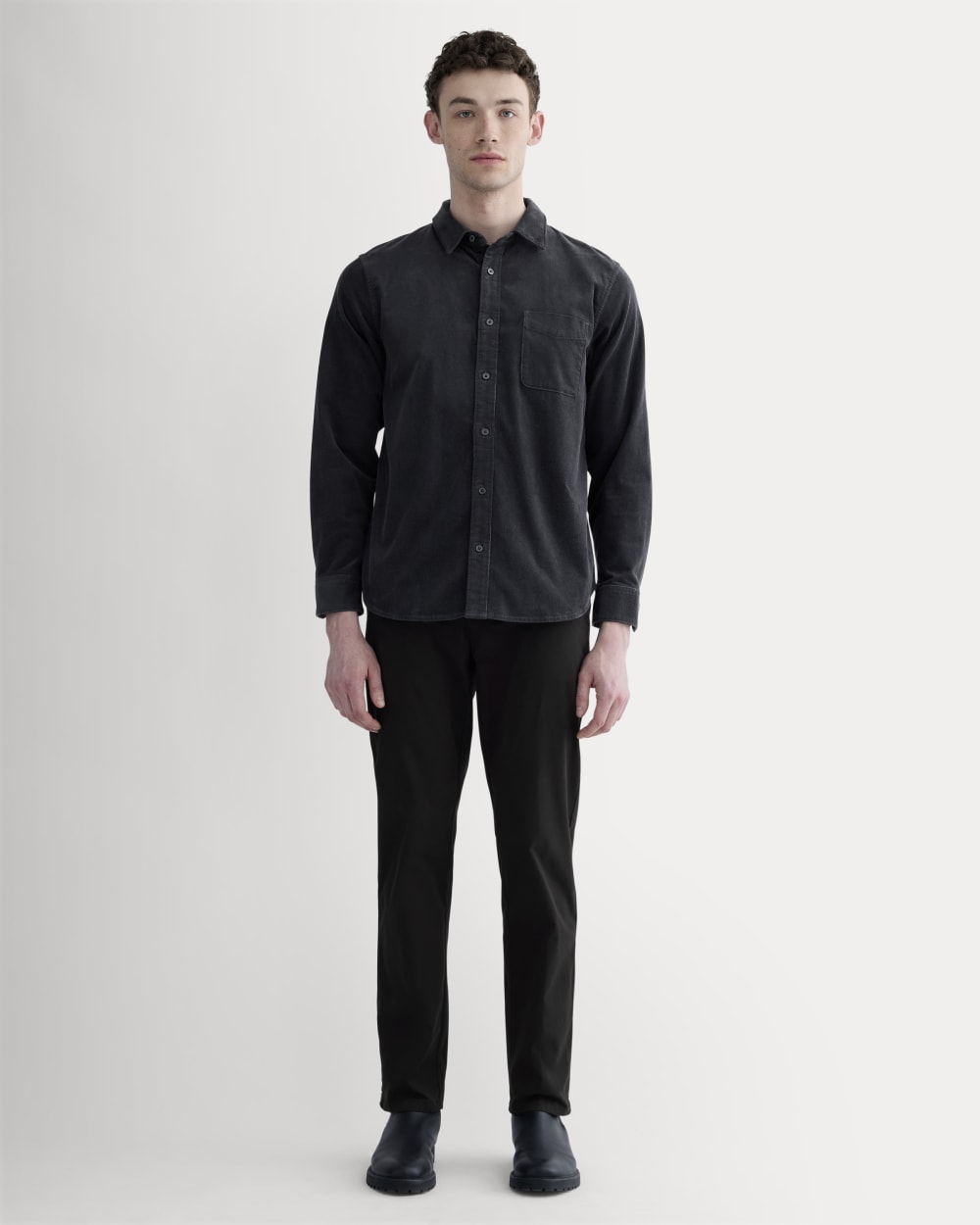 The Classic Shirt in Corduroy | Graphite - Image 3