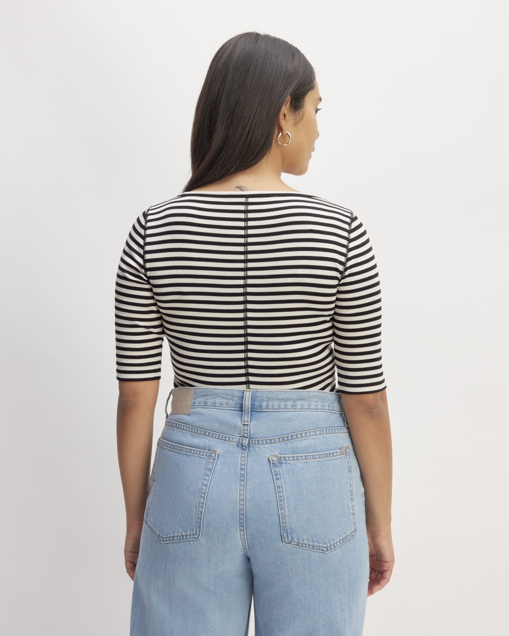 The Luxe Rib Scoop-Neck Tee | Bone / Black - Image 4