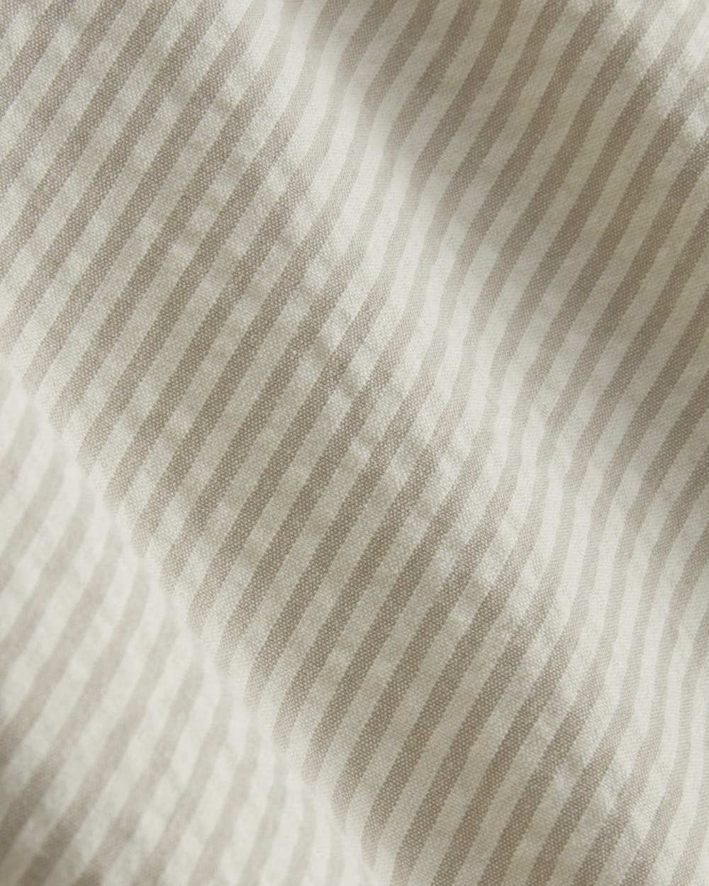 The Seersucker Long-Sleeve Shirt | Trench Coat Khaki / Natural - Image 6